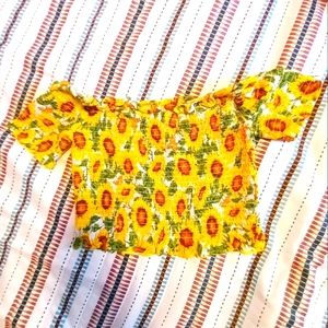 Sunflower cropped top